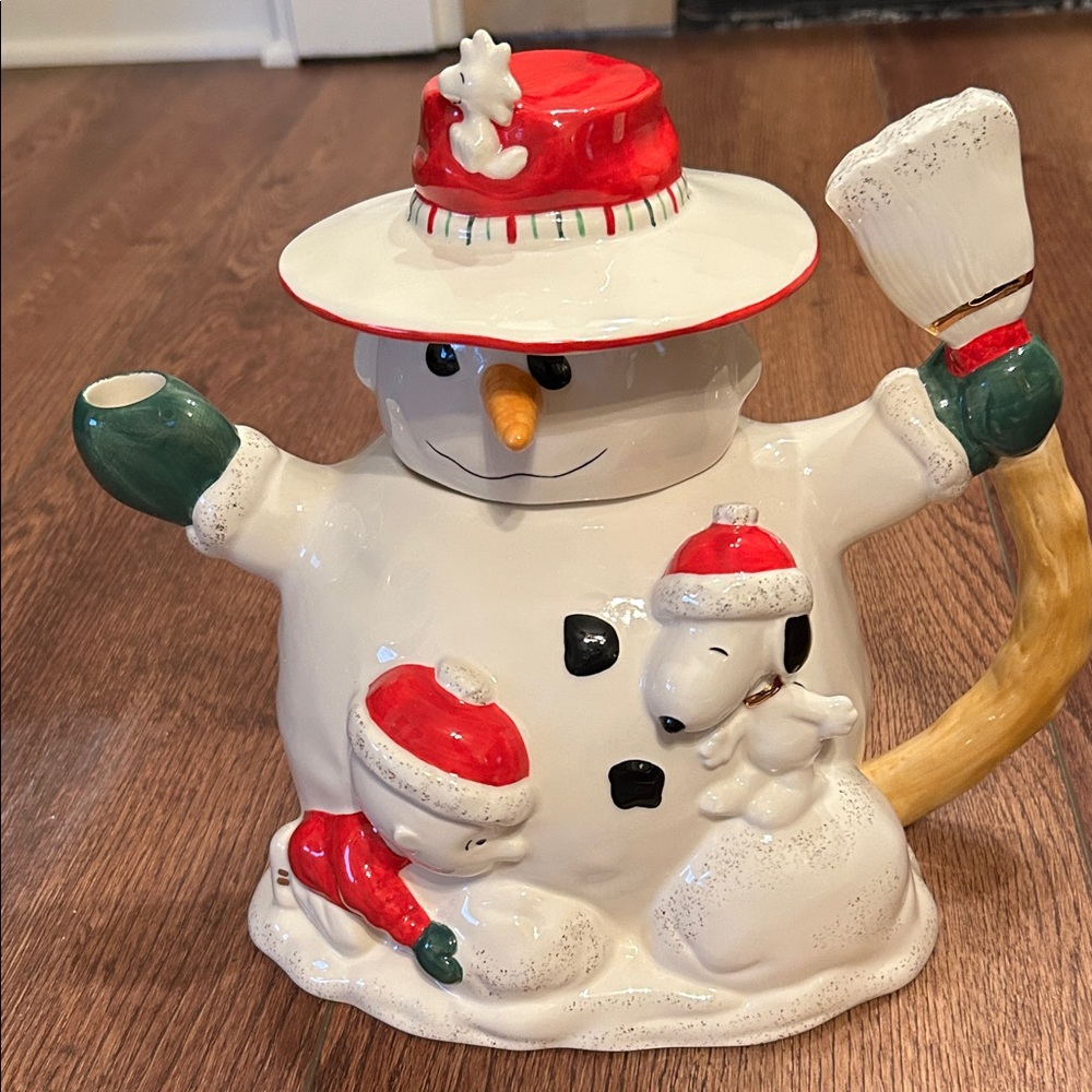 Snoopy’s Christmas Teapot by Lenox 2004